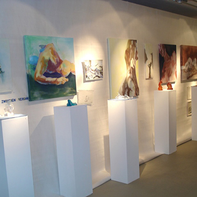 Kunstausstellung Malerei und Plastiken: ArtLara zeigt figurative Malerei